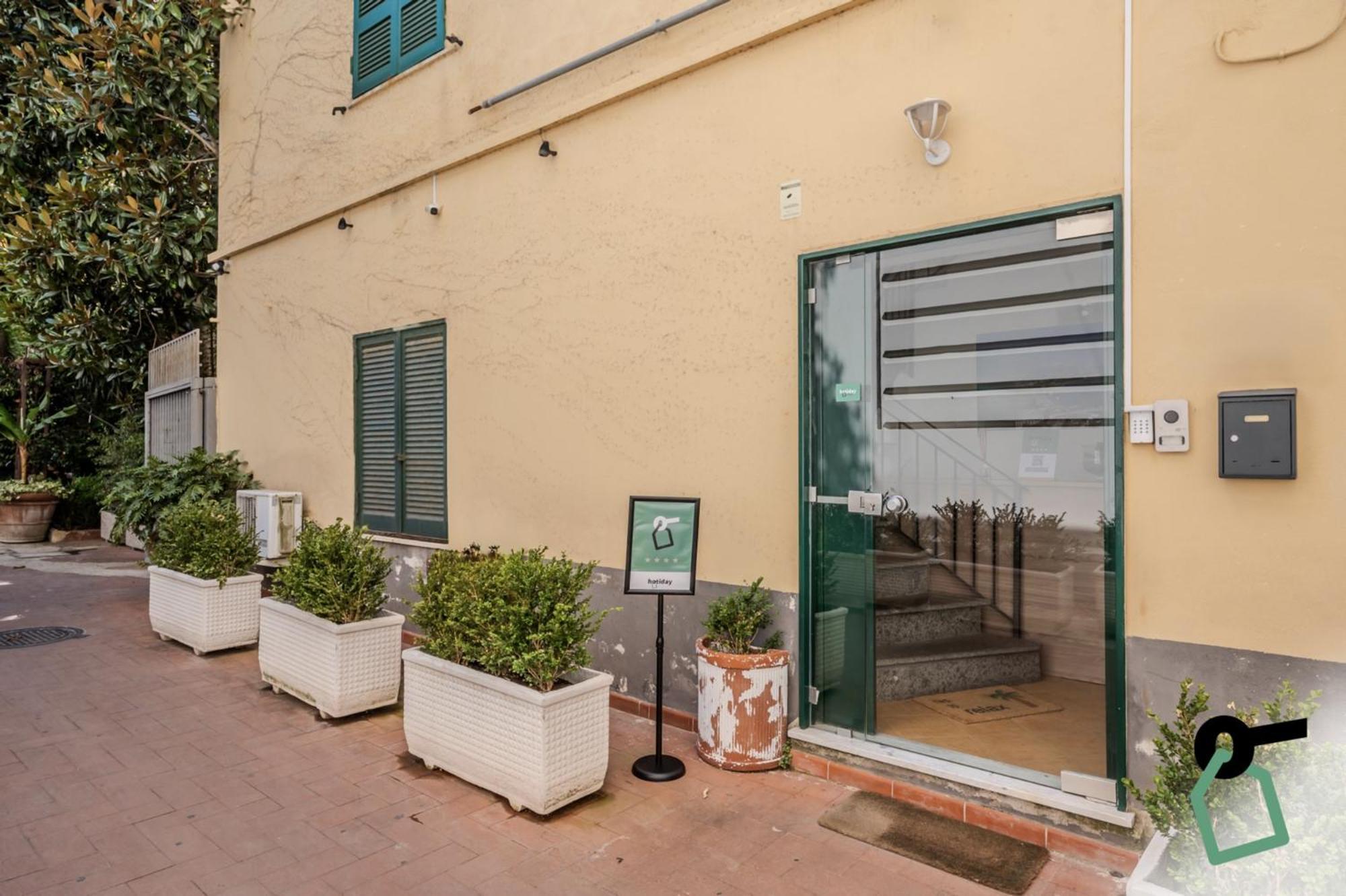 Hotiday Room Collection - Napoli Residenza Scarlatti Nápoles Exterior foto